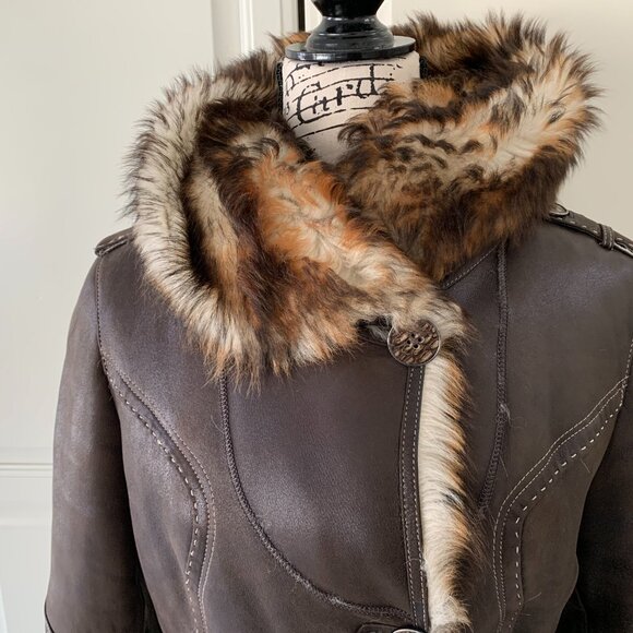 Beautiful Toscany Real Shearling Lamb Coat Size Small - Picture 2 of 9